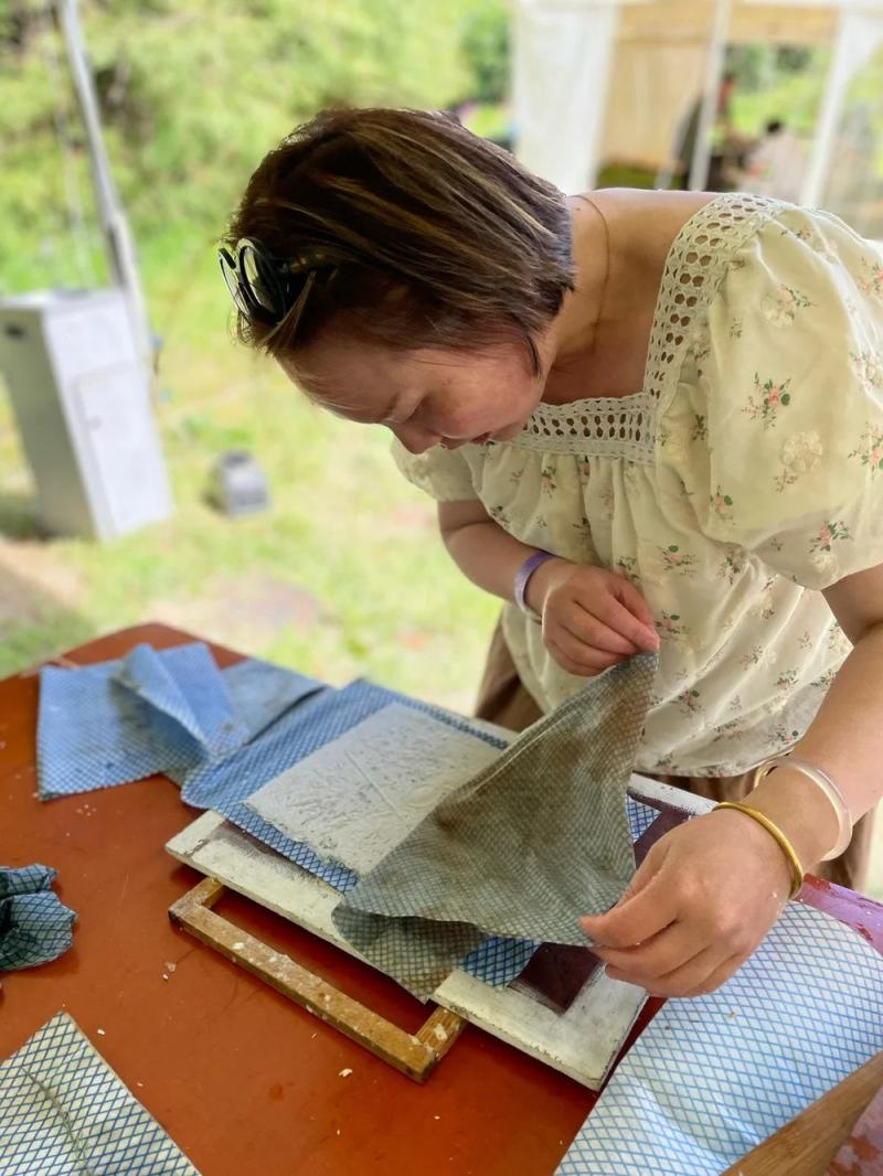 Introduction to Paper Making with Plants