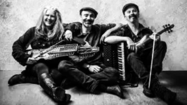 Firelight Trio - Music Weekend