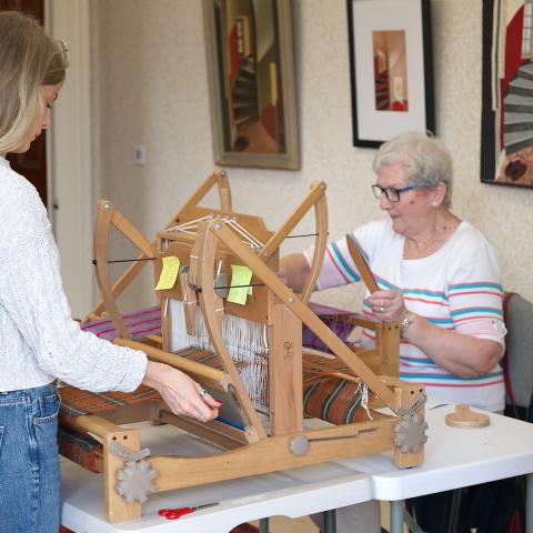 Become a Weaver — photo 1