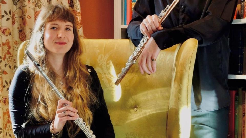 MOCHARA DUO / Rebecca Carson and Mark Taylor