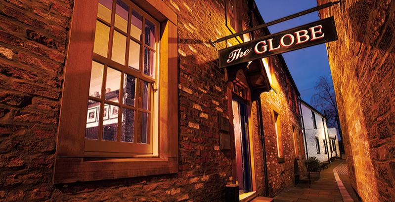 Rabbie, Tam and The Ghosts of the Globe Inn